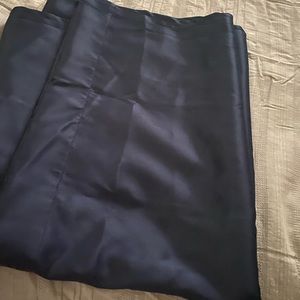 Blackout curtain (1)